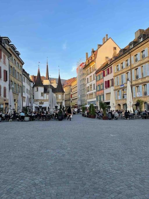 V&V Centre Neuchâtel Eksteriør bilde