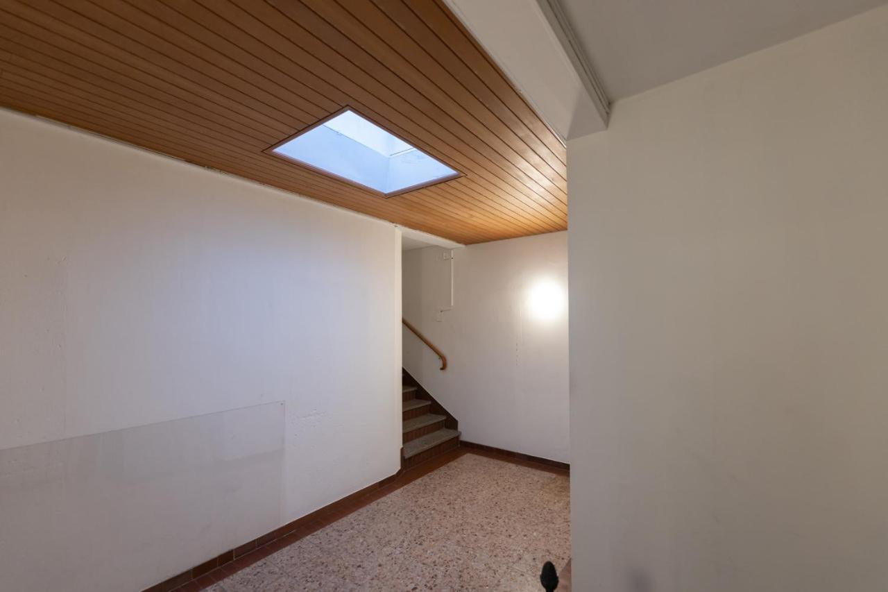 V&V Centre Neuchâtel Eksteriør bilde